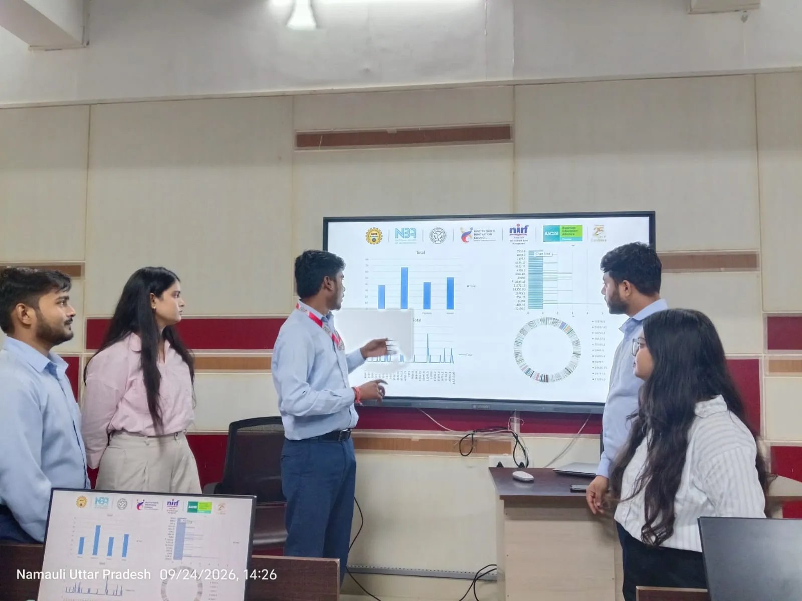 INSIGHTX – The Business Analytics Challenge